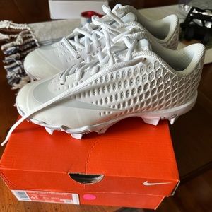 Nike Vapor Ultrafly 2 Keystone BG baseball molded cleat size 4.5 youth